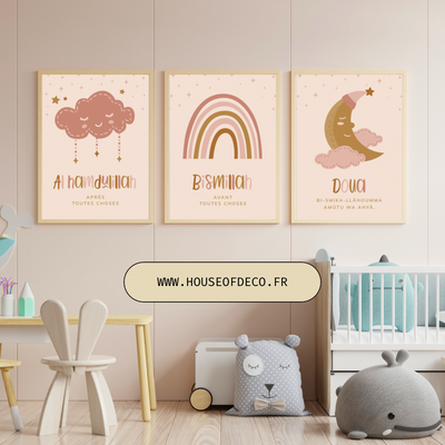 LOT 3 POSTERS ENFANT  NUDE ROSE